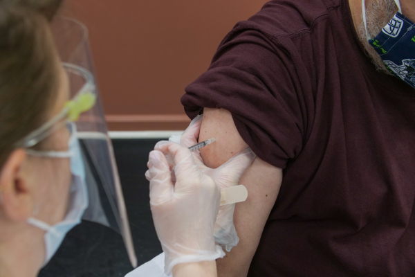 La vaccination bientôt ouverte à la population générale