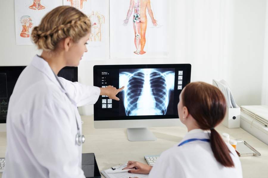 Cancer du poumon : l’Association pulmonaire du Québec demande un dépistage élargi